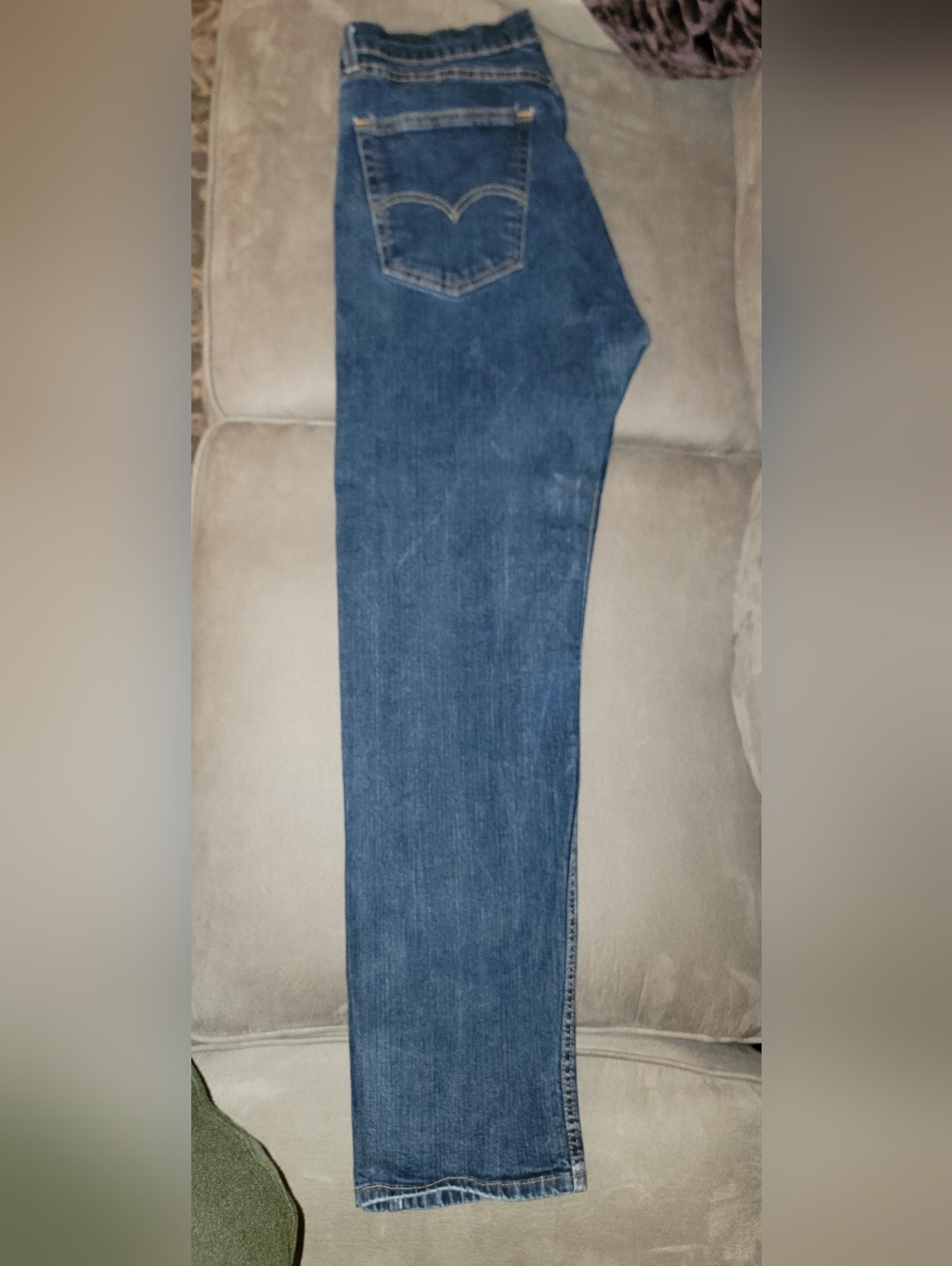Levi's Classic Straight Leg Jeans - Size 36/34 - Like New
